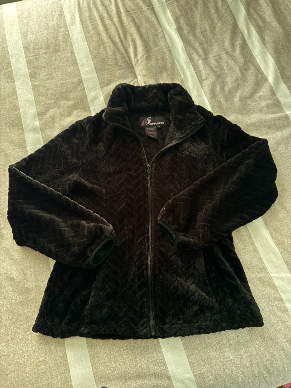 EUC i5 Apparel Black Plush Zip Jacket Sz M